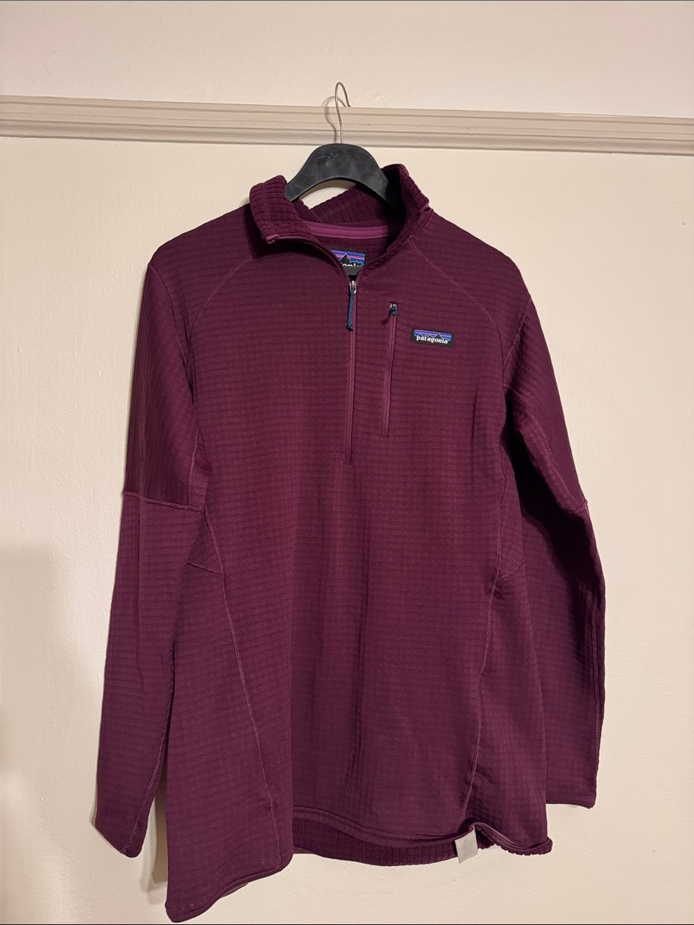 Patagonia Women's Half-Zip Fleece in Plum